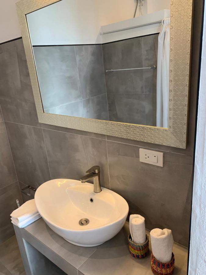 Crown Malapascua Otel Dış mekan fotoğraf