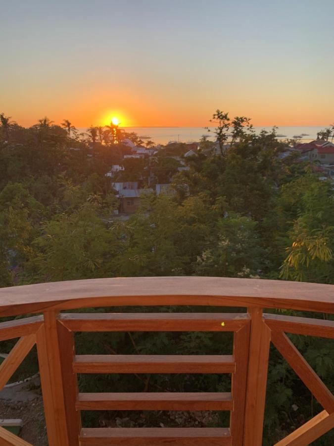 Crown Malapascua Otel Dış mekan fotoğraf