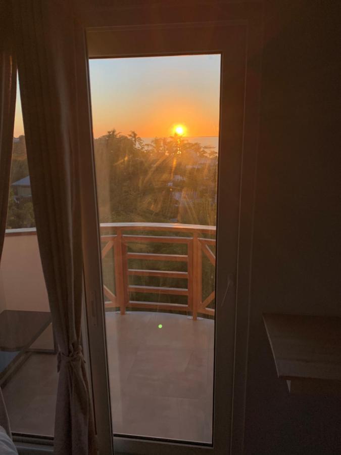 Crown Malapascua Otel Dış mekan fotoğraf